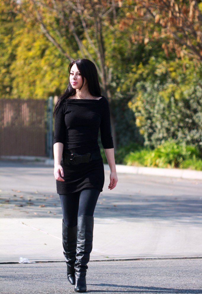 excellent outfits with knee high boots
15