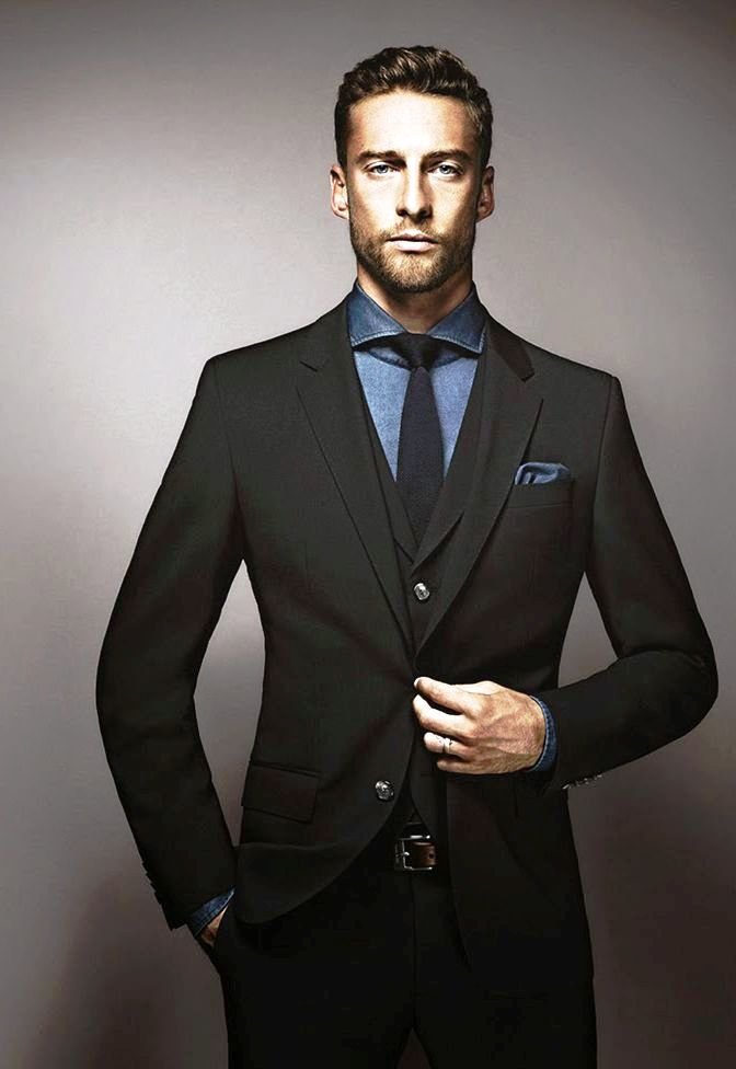 30 Black Suit Fashion Ideas For Men To Try