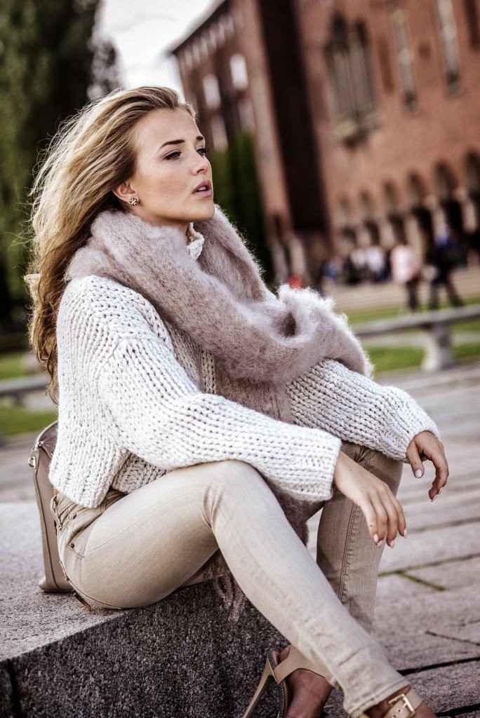 35 Knitwear Outfit To Try This Autumn And Stay Warm