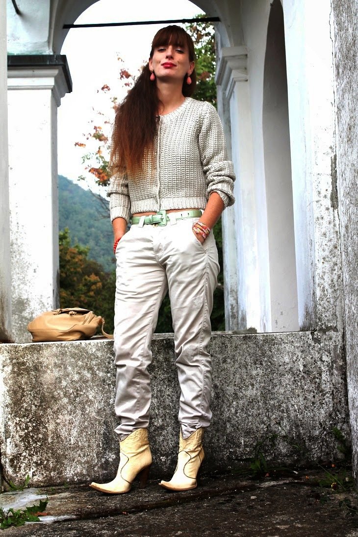 35 Knitwear Outfit To Try This Autumn And Stay Warm