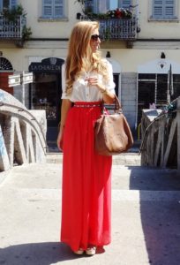20 Wonderful Red Color Outfits For Women To Try - Instaloverz