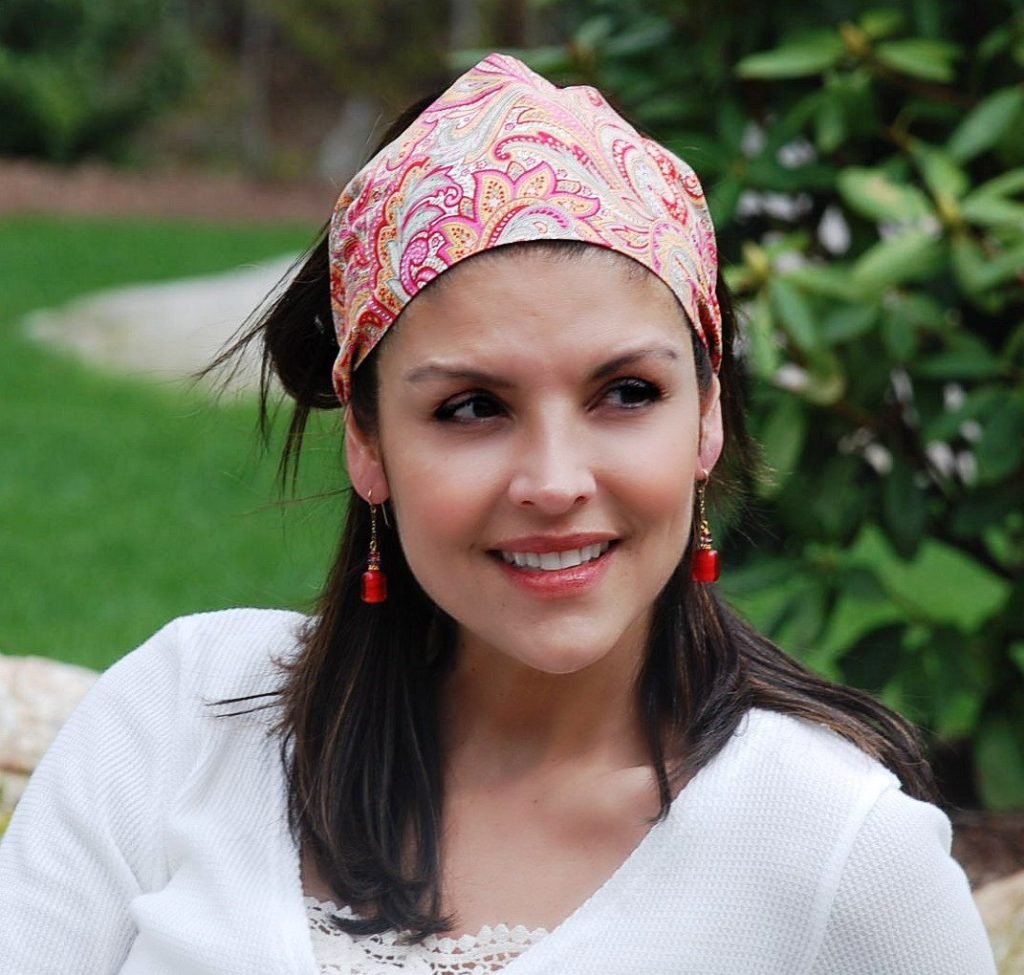 how to wear bandana woman