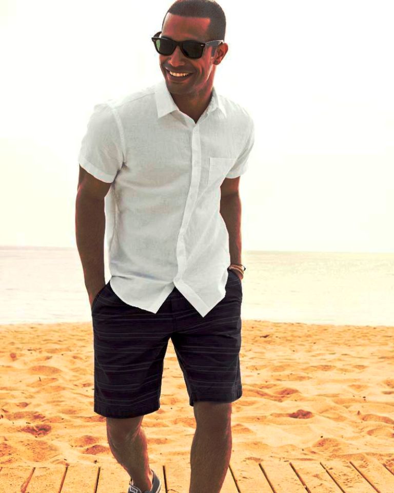 20 Dashing Beach Outfit For Men To Try - Instaloverz