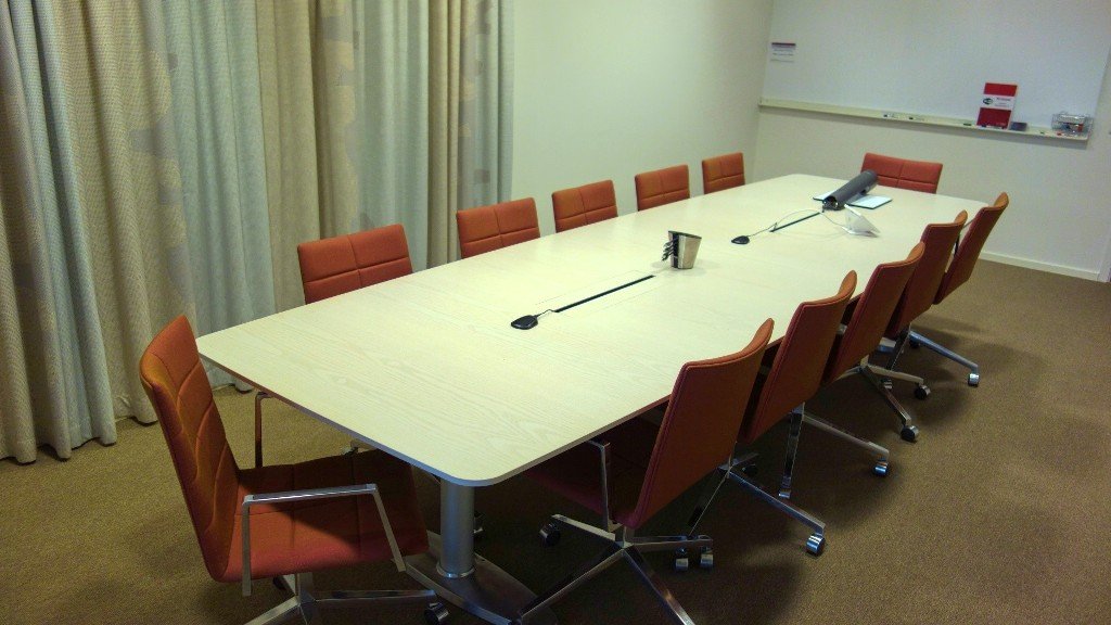 10 conference table ideas meeting room 10conference room ideas 25 stunning conference to try instaloverz 10 conference table ideas meeting room 10conference room ideas 25 stunning conference to try instaloverz
