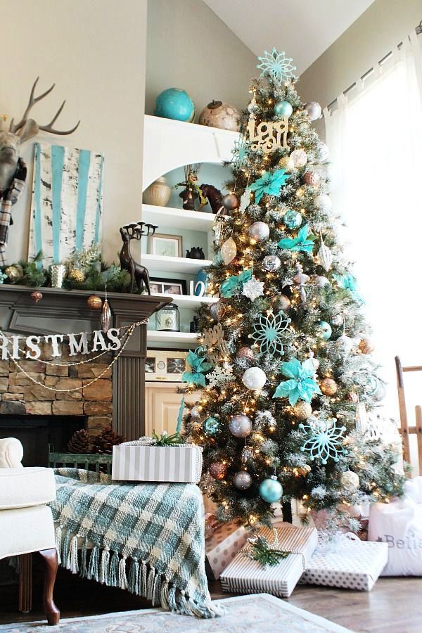 Christmas Tree Color Ideas 2024 - Mady Sophey