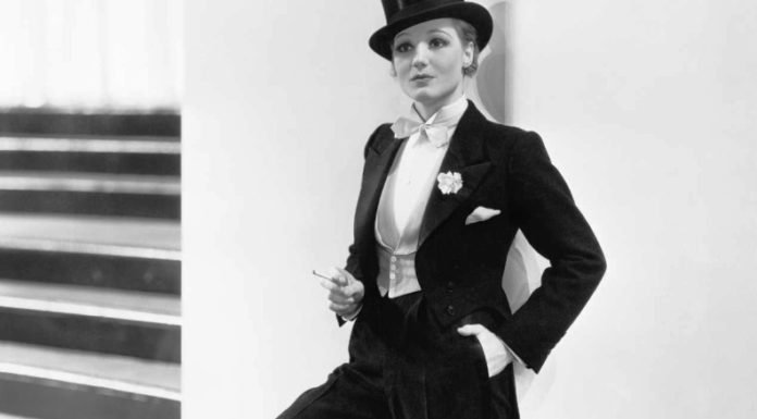 20 Classy Tuxedo Ideas For Women To Try