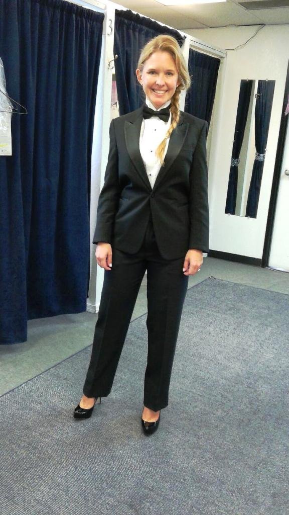 20 Classy Tuxedo Ideas For Women To Try Instaloverz