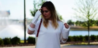 50 Amazing Sweatshirt Outfit Ideas For Women To Try