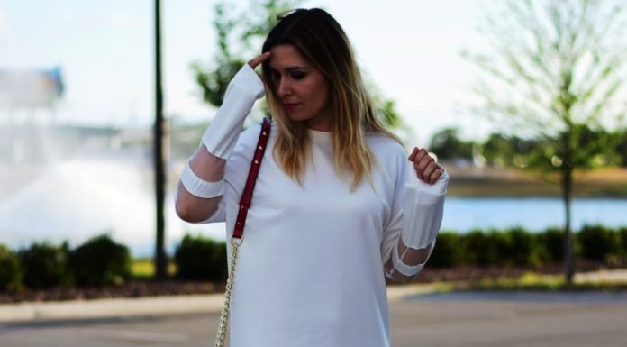 50 Amazing Sweatshirt Outfit Ideas For Women To Try