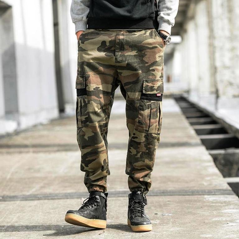 25 Amazing Cargo Pants Outfit Ideas For Men To Try This Year - Instaloverz