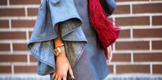 50 Lovely Bell Sleeve Outfit Ideas For Women To Try This Year