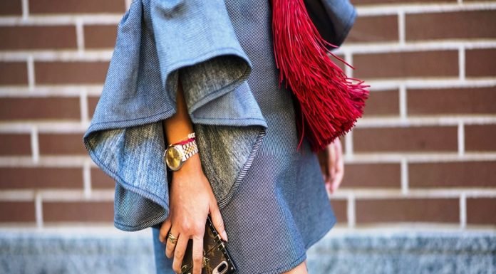 50 Lovely Bell Sleeve Outfit Ideas For Women To Try This Year