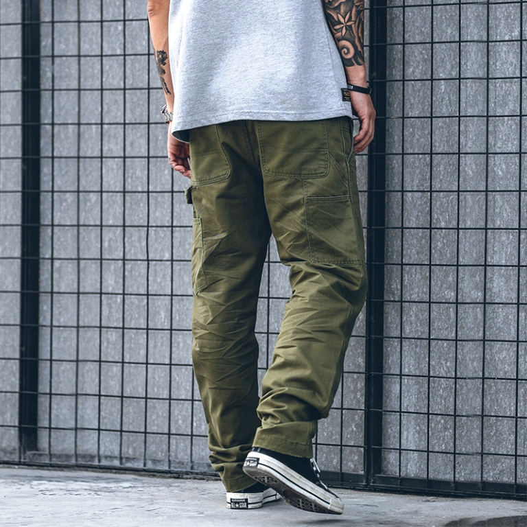 25 Amazing Cargo Pants Outfit Ideas For Men To Try This Year - Instaloverz