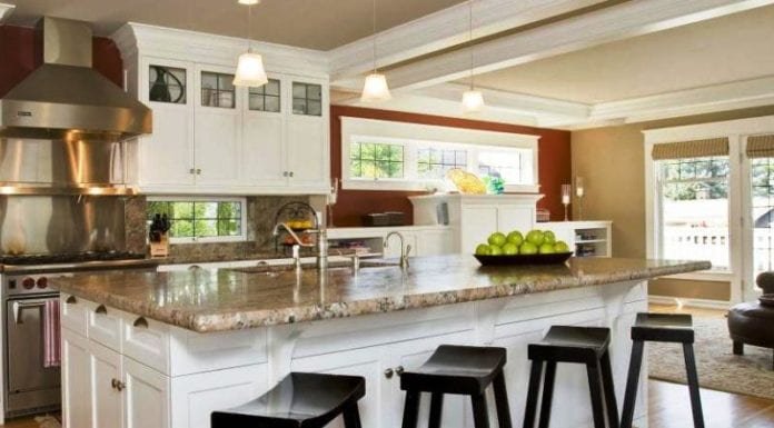 25 Ideas Of Wooden Base Stools In Kitchen And Bar Decor