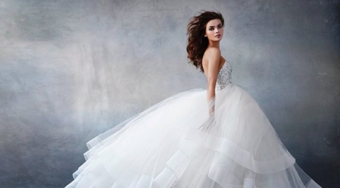 25 Best Strapless Wedding Dress Ideas