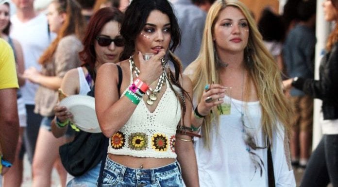 20 Stunning Coachella Outfit Ideas To Try This Year
