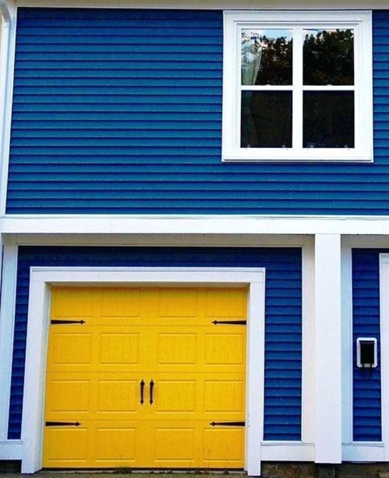 20 Best Garage Door Ideas For You To Try - Instaloverz 20 Best Garage Door Ideas For You To Try - Instaloverz on Garage Door Color Ideas
id=19570