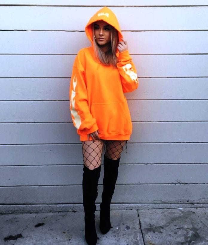 20 Best Outfits With Hoodies Ideas To Try - Instaloverz