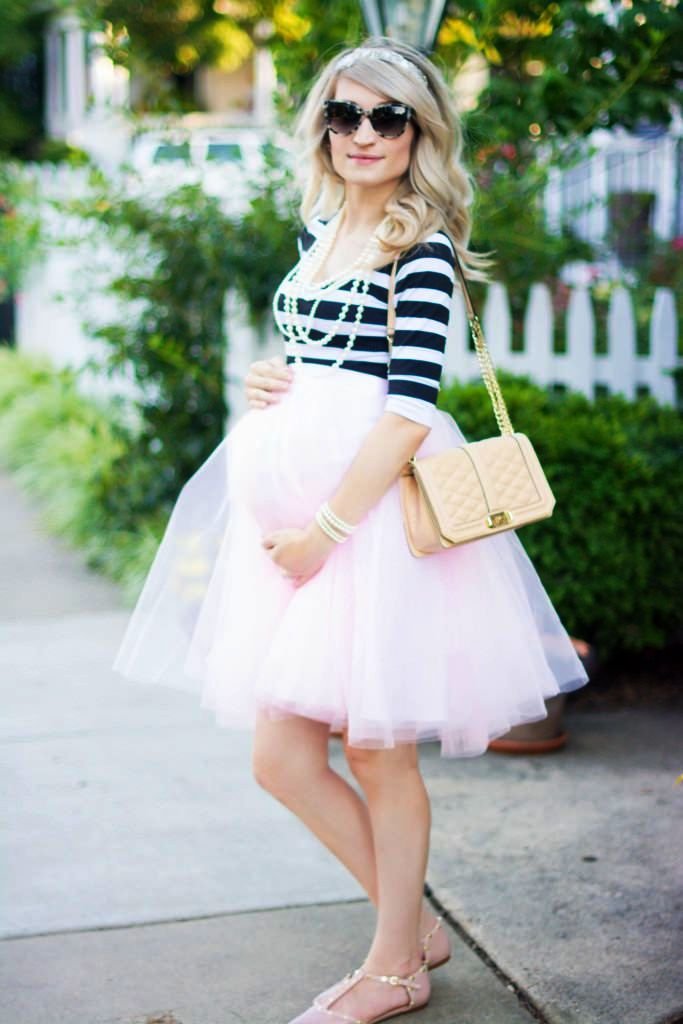 12-summer-baby-shower-outfit-ideas-to-try-out-instaloverz